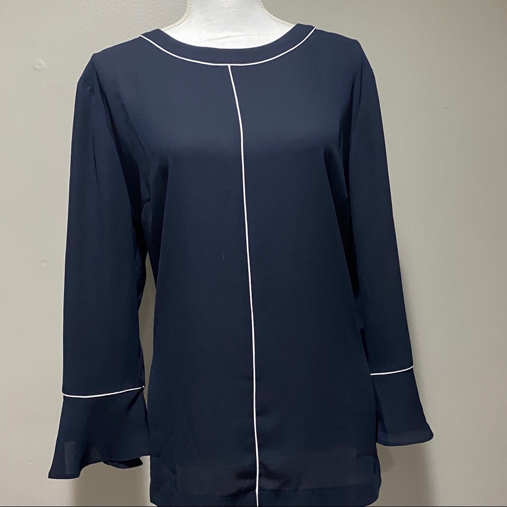 Banana Republic Navy Blue and White Blouse